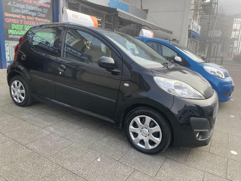 PEUGEOT 107