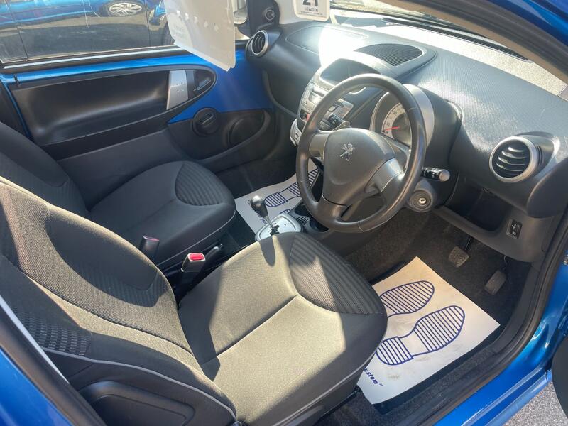 PEUGEOT 107