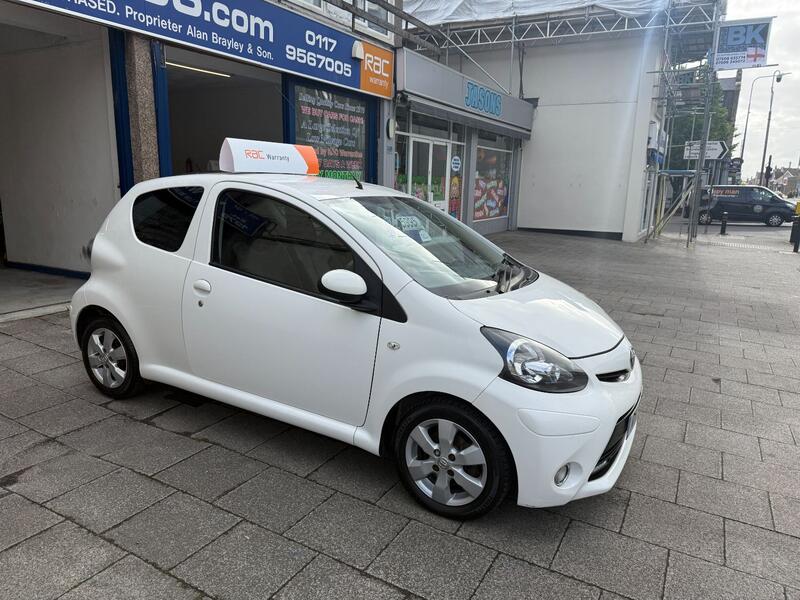 View TOYOTA AYGO 1.0 VVT-i Fire