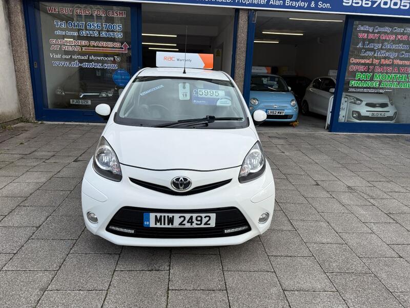 View TOYOTA AYGO 1.0 VVT-i Fire
