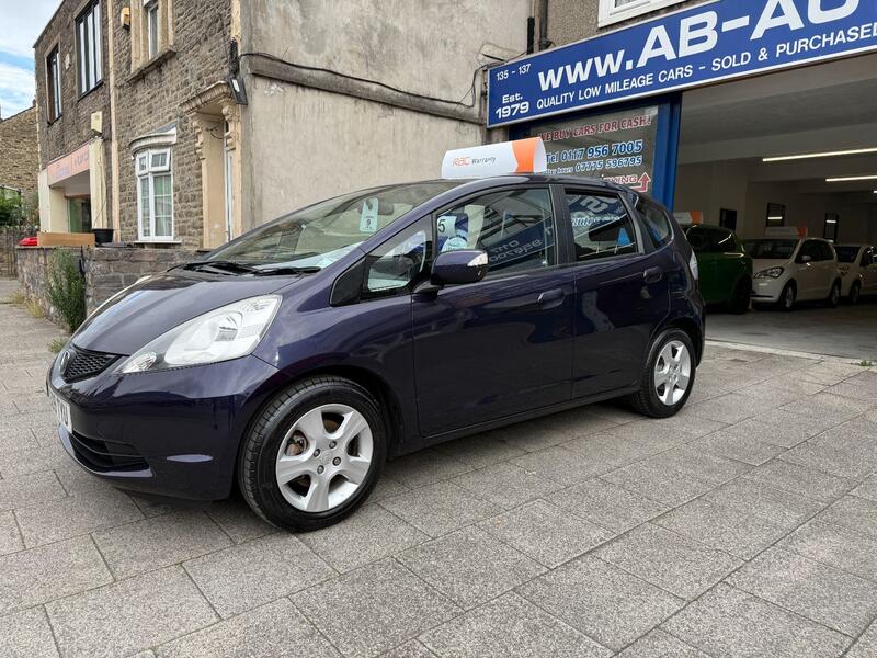 View HONDA JAZZ 1.4 i-VTEC ES