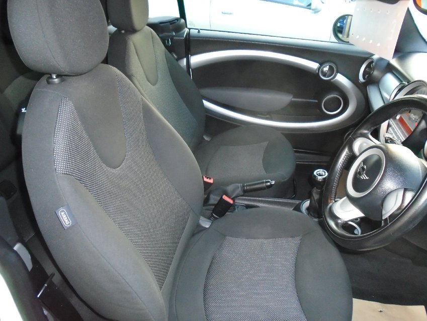 MINI CABRIOLET
