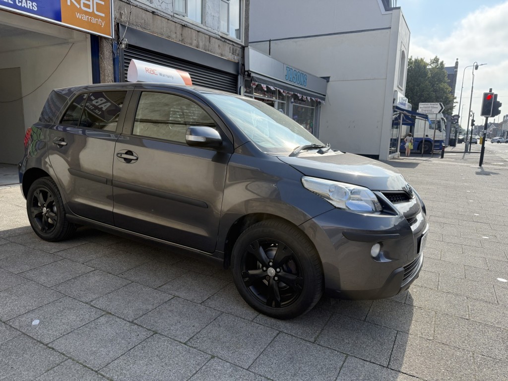 2011 Toyota URBAN Cruiser